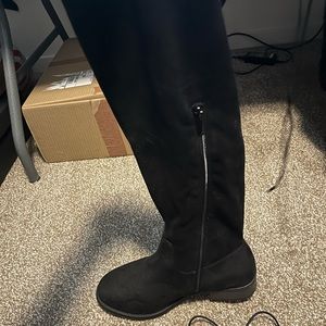 Women's Black Thigh-High Boots